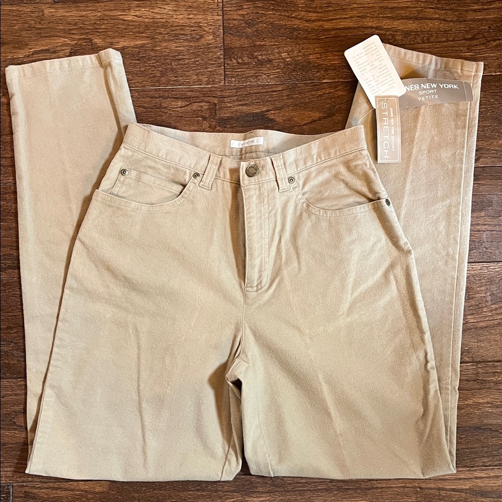 NWT Jones New York Sport tan pants size 6 petite